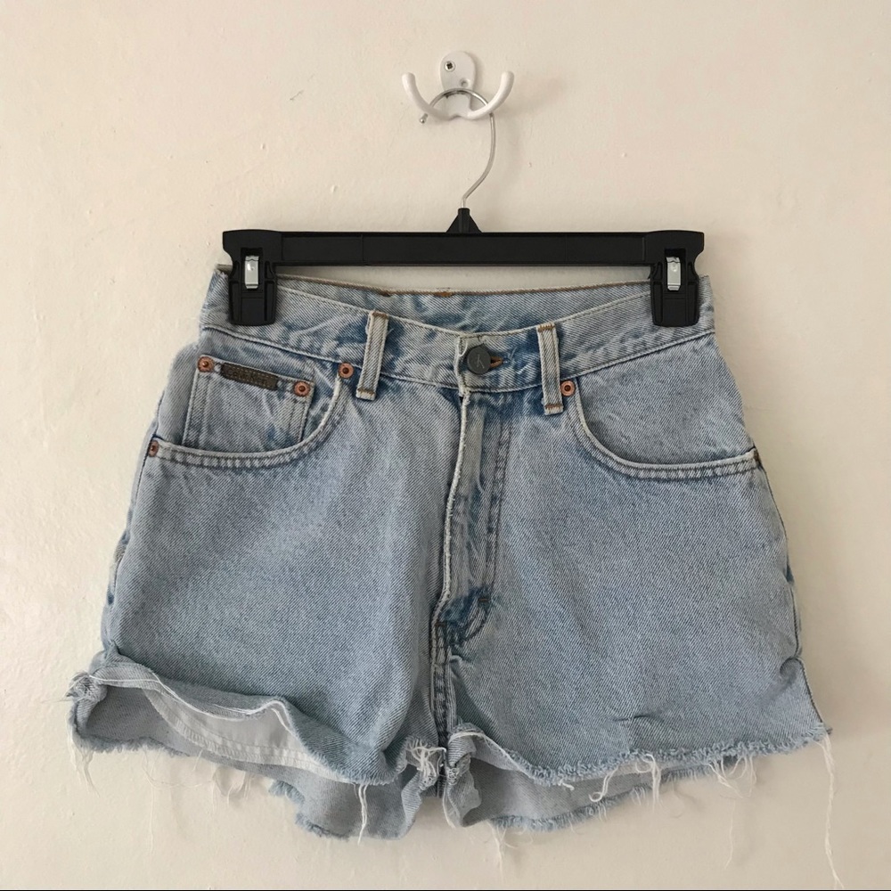 Calvin Klein VTG High Rise Denim Shorts 24 25